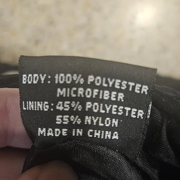 Vera Bradley NWOT Black Quilted 9.5"x 6"x 3" Shoulder Crossbody Purse - Picture 10 of 14